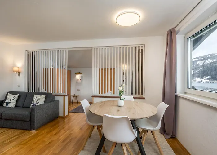 Apartment Seeblick 10 Zell am See